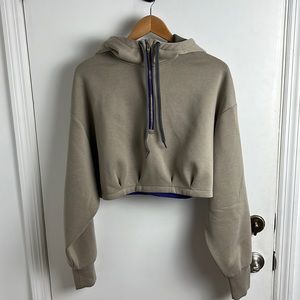 Mizuno cropped hoodie